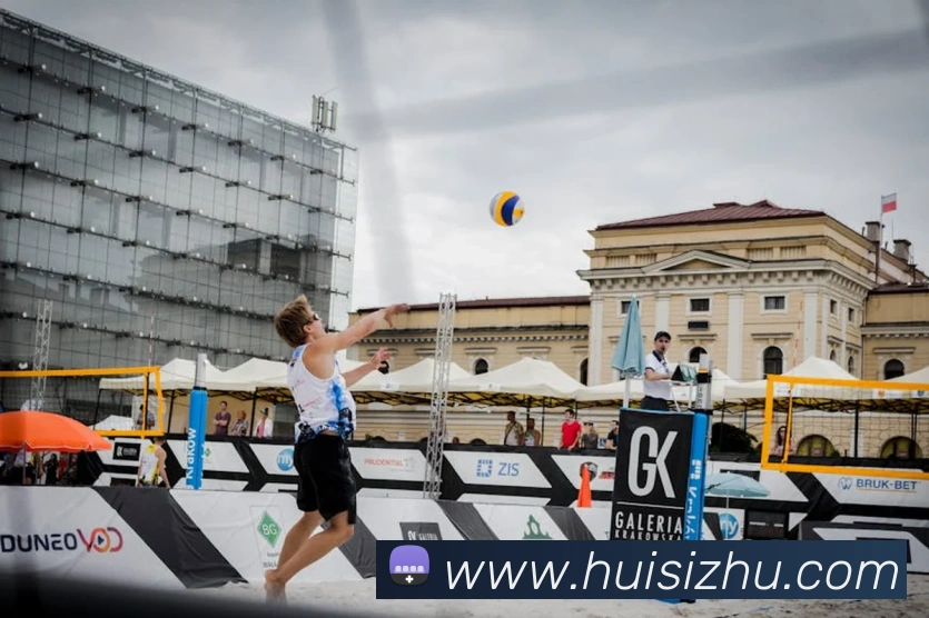 NBA东西部决赛前瞻：谁能突围问鼎总决赛舞台？